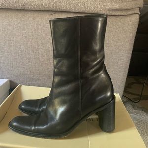 Banana Republic Black Boots 2-1/2” heel